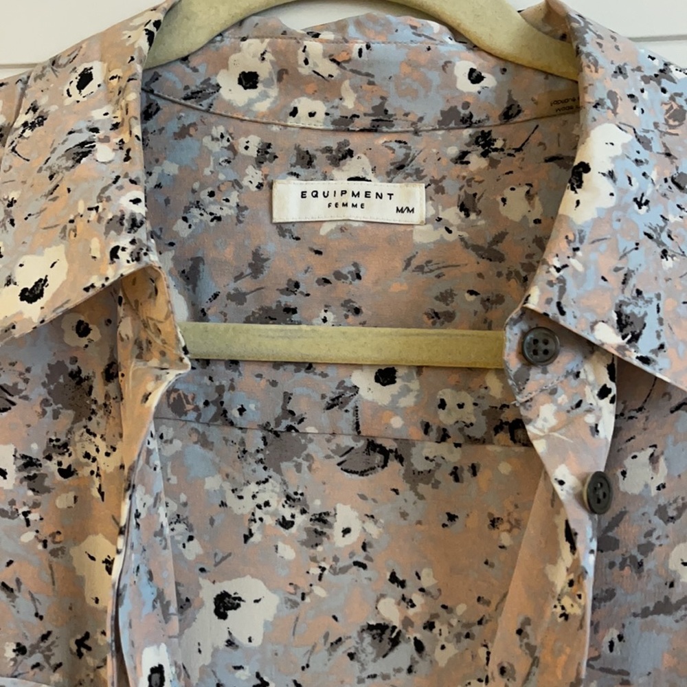 Equipment Silk Collared Belted Dress in Medium